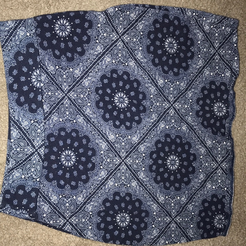 Mini skirt bundle - Picture 4 of 4